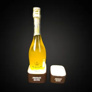 Led נוצץ אקריליק בקבוק glorifier תצוגת stand, מותאם אישית אקריליק זהב יין 360 תואר מסתובב תצוגת מדף