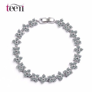 Teemi <span class=keywords><strong>blanc</strong></span> plaqué <span class=keywords><strong>or</strong></span> Four Leaves CZ Flower Connecté femmes Bride Bracelet - Product Image 1