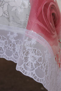 Tovaglia in <span class=keywords><strong>PVC</strong></span> con Bordo in Pizzo da 3 Pollici, Impermeabile, Facile da Pulire, Retro in Flanella, Prezzo all'Ingrosso dalla Cina - Product Image 4