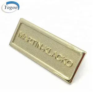Hoge Kwaliteit Custom Light Gold Brief Reliëf Metalen Tag Bag Platen