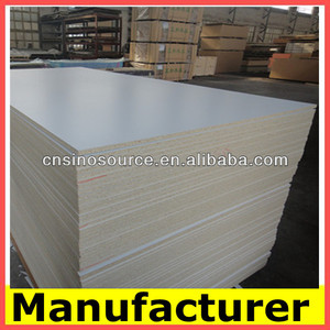 Laminado de chapa de madera <span class=keywords><strong>tablero</strong></span> de partícula/precio barato de madera aglomerada - Product Image 1