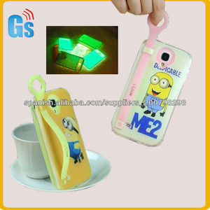 Glow <span class=keywords><strong>Despicable</strong></span> <span class=keywords><strong>Me</strong></span> In Dark Minions Cartoon caja híbrida de la galaxia de Samsung i9500 S4 - Product Image 1