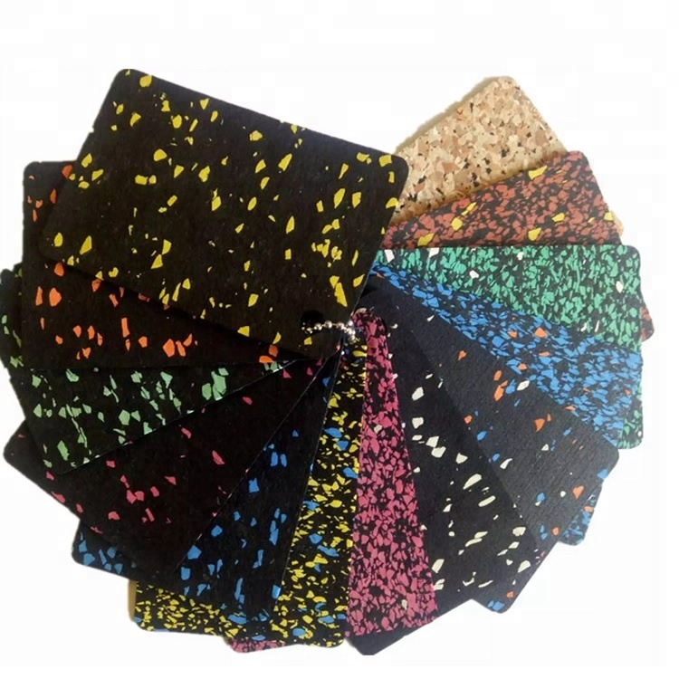 Резиновое напольное покрытие для тренажерного зала