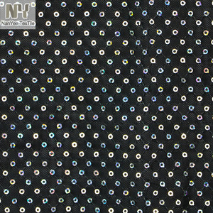 Nanyee Textile Nylon Base Diamond Pattern 3mm Silber Hologramm Pailletten auf Mesh - Product Image 4