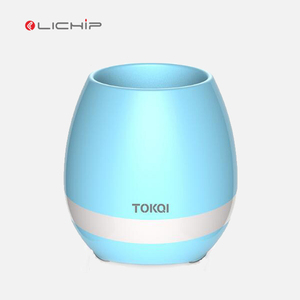 China fabricante al por mayor L-k3 nuevo artículo del regalo impermeable altavoz música inteligente maceta - Product Image 1