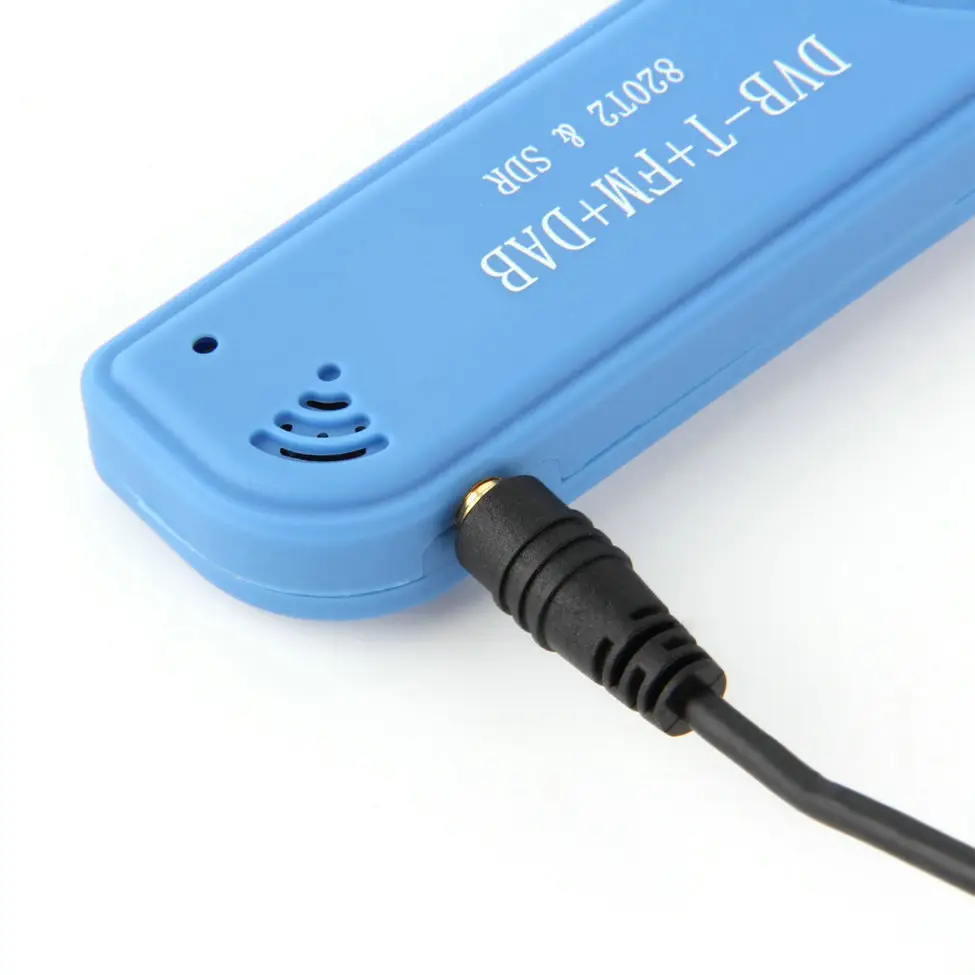 USB 2.0 Dijital DVB-T karasal alıcı SDR + DAB + FM HDTV TV Tuner Alıcısı Sopa RTL2832U + R820T2