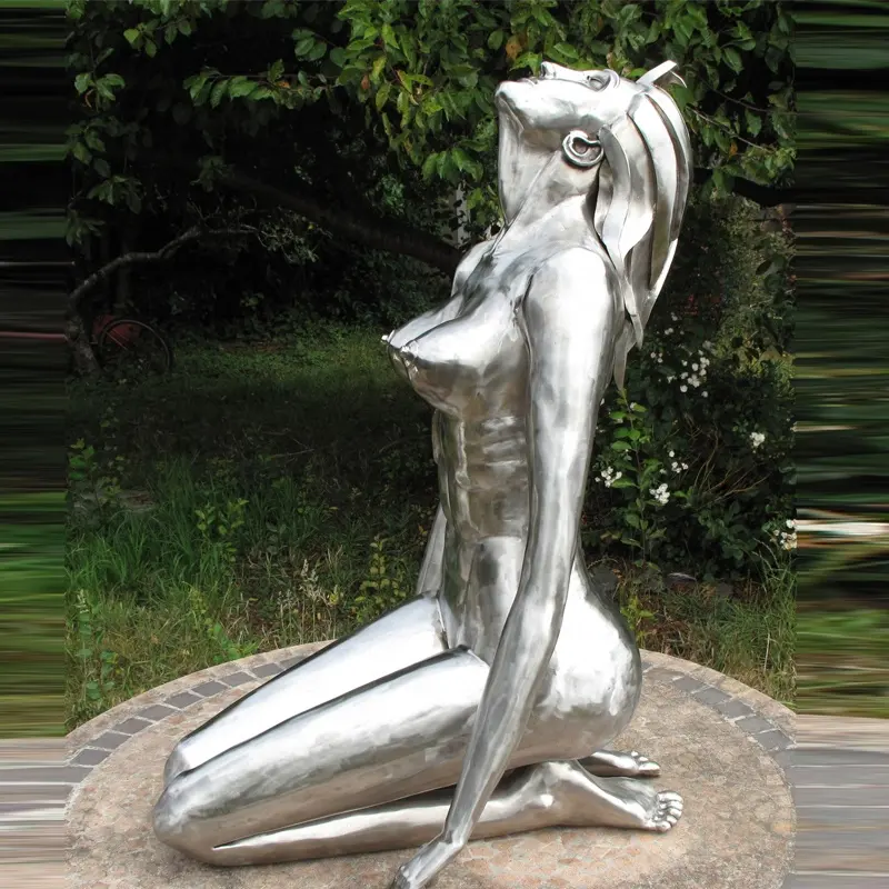 Arte contemporanea In Acciaio Inox per Esterni In Metallo Donna Nuda Scultura