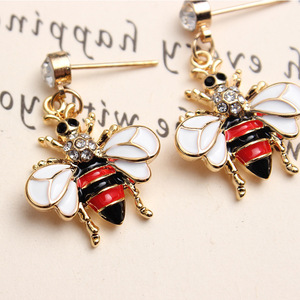 Rhinestone di modo coreano bumble bee ciondola gli orecchini delle donne - Product Image 3