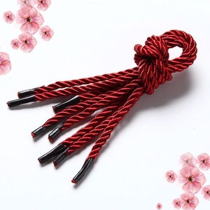 <span class=keywords><strong>Corde</strong></span> torsadée en <span class=keywords><strong>nylon</strong></span> tressé 3 brins de 5 mm pour poignée de sac en papier – Vente en gros - Product Image 4