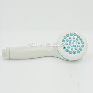 En gros conception mignonne smart d'économie d'eau réglable ionique poche pommeau <span class=keywords><strong>de</strong></span> <span class=keywords><strong>douche</strong></span> - Product Image 1