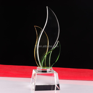 Pujiang-كوب ملون للهب الكريستال مع قاعدة شفافة من المصنع - Product Image 4