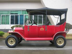 Voitures électriques classiques <span class=keywords><strong>de</strong></span> <span class=keywords><strong>luxe</strong></span>, anciennes, 5-6 places - Product Image 4