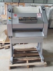 Façonneuse à Pain de Mie Professionnelle, Équipement de Façonnage de Baguettes Françaises pour Boulangerie, Prix de Gros - Product Image 2