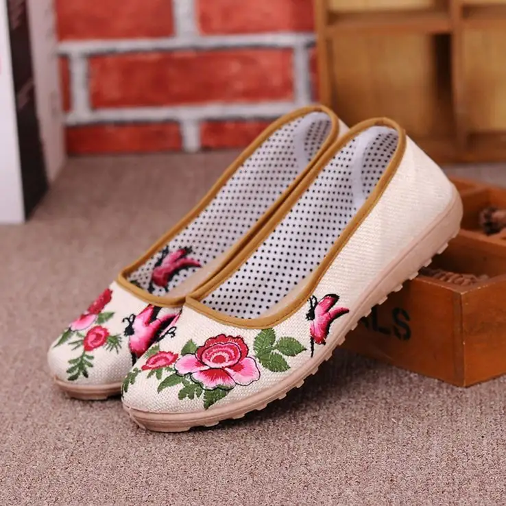 Chinese shoes for women embroidered shoes women shoes flat for sale