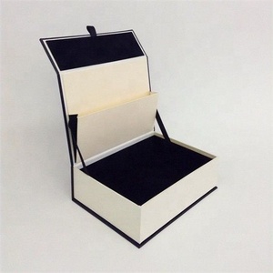 <span class=keywords><strong>Vuelos</strong></span> de grabación en relieve de lujo impreso personalizado plegable negro flip caja de regalo Cierre magnético de papel de la caja de cartón magnético cerca de caja - Product Image 4