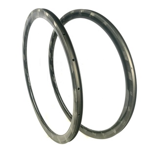 <span class=keywords><strong>Jante</strong></span> de vélo de route en <span class=keywords><strong>carbone</strong></span> légère chinoise de 300 g, personnalisée, 38 mm, tubulaire, 25 largeur, 38 profondeur, <span class=keywords><strong>jante</strong></span> en <span class=keywords><strong>carbone</strong></span> 700C - Product Image 6