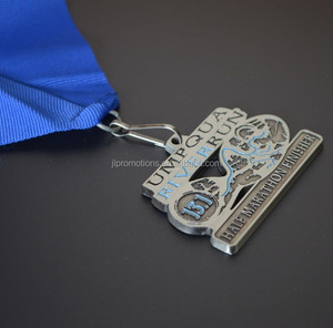 <span class=keywords><strong>Sqaure</strong></span> forma medalla de diseño personalizado 002 - Product Image 1