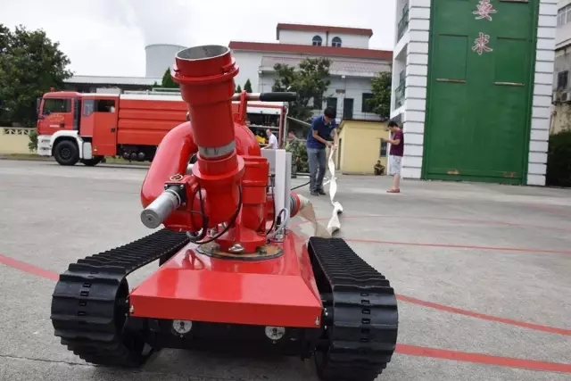 High tech новый смарт тип пожаротушения управления пожаротушения робота для пожарных