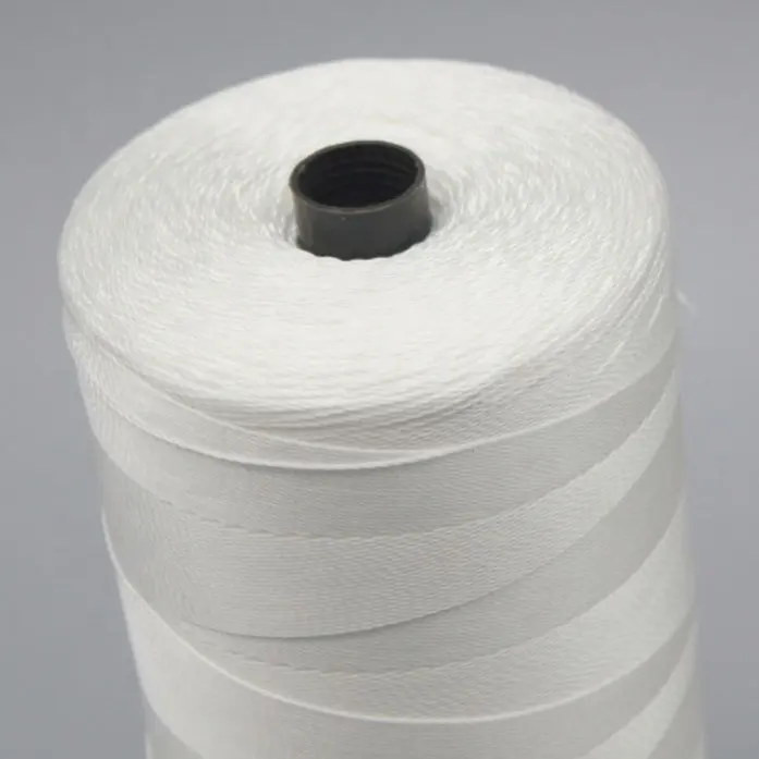 Yizheng-Material de fibra 30/3 30/2 20/2 20/3 20/4 20/5 20/6 hilo de poliéster hilado, hilo de coser, fabricante en China