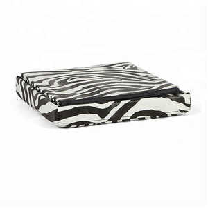 Pochettes de <span class=keywords><strong>rangement</strong></span> à rayures zébrées pour chaise, accessoire pliable en cuir PVC, pour personnalisée - Product Image 3