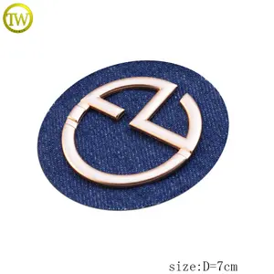 Forma rotonda jeans etichetta in pelle in rilievo opaco oro logo in pelle patch di tag per i vestiti