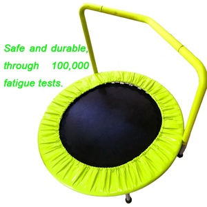 Mini <span class=keywords><strong>trampoline</strong></span> d'intérieur <span class=keywords><strong>professionnel</strong></span> avec accoudoir en PVC - Product Image 4