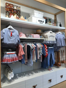 Exhibidores de Ropa para Niños, Muebles para Tiendas de Ropa Infantil, Exhibidores de Ropa para Bebés Personalizados - Product Image 3