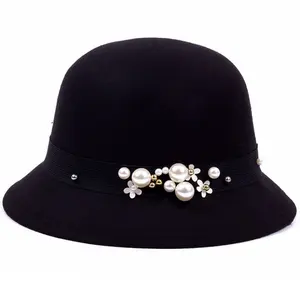 여성 Autumn Winter Vintage Round Pearl 털이 웨딩 자 Top Hat
