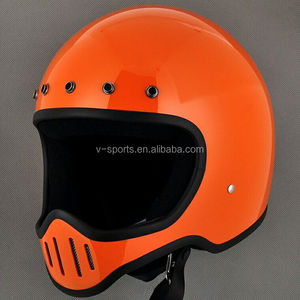 Mũ bảo hiểm xe máy full face bằng sợi thủy tinh kiểu cổ điển, được DOT chứng nhận, có màu đen, trắng và đỏ - Product Image 2