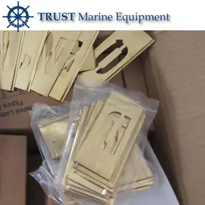 Code IMPA 613139, Jeu de lettres et de chiffres en laiton A-Z & 0-9 75MM 76 pièces - Product Image 1