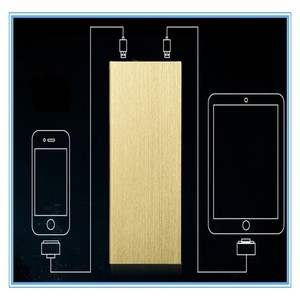 Banco de la energía 8000 mAh ROHS Manual de Uso Recargable Powerbanks Para El <span class=keywords><strong>Teléfono</strong></span> Móvil - Product Image 2