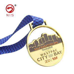 Sharp corrientes logo oro personalizada deporte Maratón <span class=keywords><strong>Internacional</strong></span> medalla - Product Image 4