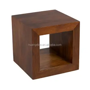 Недорогой деревянный журнальный столик cube