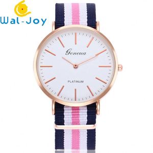 Reloj WJ-3395-2 Económico con Correa de Nylon Intercambiable, Caja Ultrafina en Oro Rosa, Esfera Personalizada, OEM - Product Image 2