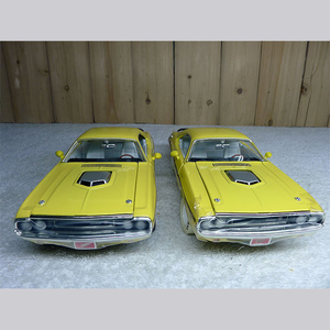 Modellino <span class=keywords><strong>Auto</strong></span> da Corsa 1:24 Dodge Challenger RT in Metallo Pressofuso per Collezionisti - Product Image 6