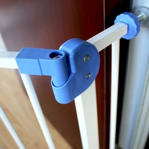 <span class=keywords><strong>Meilleur</strong></span> pour la vente Barrière <span class=keywords><strong>de</strong></span> porte <span class=keywords><strong>de</strong></span> sécurité pour bébé en métal haute qualité pour chien Barrières <span class=keywords><strong>de</strong></span> sécurité pour bébé - Product Image 4