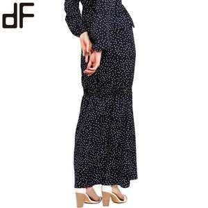 Commercio all'ingrosso OEM Tipo di Alimentazione A Maniche Lunghe Maxi Vestito Musulmano Modello Wrap Top Set Navy Polka Dot Stampato Moderna Baju Kurung kurung - Product Image 5