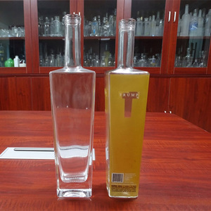 Bouteilles de verre carré couleur <span class=keywords><strong>1000ml</strong></span> spray <span class=keywords><strong>absolut</strong></span> <span class=keywords><strong>vodka</strong></span> bouteille - Product Image 5