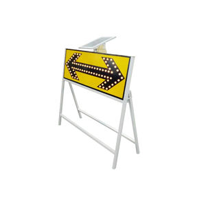 Led Route Construction Métal Feu <span class=keywords><strong>De</strong></span> <span class=keywords><strong>Signalisation</strong></span> Solaire Virage à Droite Flèche Signes - Product Image 4