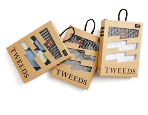 Emballage personnalisé pour chaussettes avec cintre en magasin, une paire de boîtes d'emballage pour chaussettes - Product Image 1