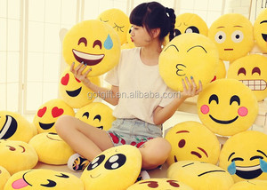 Lotto Molle Emoji Peluche Bambola Catena Chiave OEM & ODM disegno Ornamenti Trasmette da Casuale - Product Image 6