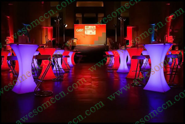 Meubles discothèque glow. table haute