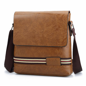 Bolsa de Mensajero de Cuero <span class=keywords><strong>Negra</strong></span> Personalizada para <span class=keywords><strong>Hombre</strong></span>, Diseño Moderno y Elegante, Marcas Nuevas, Hecha de Material PU - Product Image 3