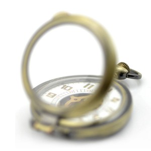 <span class=keywords><strong>Montre</strong></span> de poche mécanique <span class=keywords><strong>à</strong></span> squelette poli analogique Steampunk creux en alliage rétro pour hommes - Product Image 4