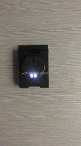 مكبر فحص القماش بإضاءة LED بتكبير 8 أضعاف، إطار معدني قابل للطي، مكبر مضاء لاختبار الكتان - Product Image 5