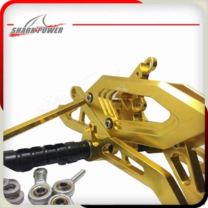 De aluminio Cnc de Kits de Billet de oro ajustable carreras trasero pie descansa clavijas Rearset para <span class=keywords><strong>Yamaha</strong></span> R15 V3 - Product Image 3