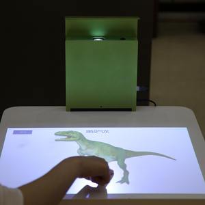 Projecteur interactif LED 1080P 2019, écran tactile de table de 21 pouces, 10 points, projecteur numérique DLP, source de lumière LED, 2 ans - Product Image 2