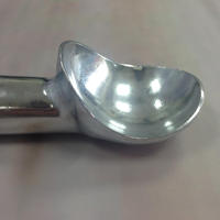 Holar-cuchara de helado anticongelante, hecha en Taiwán, con aluminio