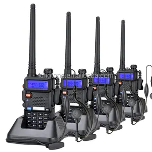 جهاز راديو Baofeng UV-5R 5W أصلي سهل الاستخدام ثنائي النطاق VHF UHF مزود بشهادة CE وأفضل المبيعات لعام 2024 يعمل على مسافات طويلة ومدى اتصال يصل إلى 3-5 كم