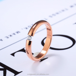 중국 보석 스테인레스 스틸 한 돌 반지 디자인 14K 골드 디자인 소년 4 그램 골드 반지 - Product Image 1